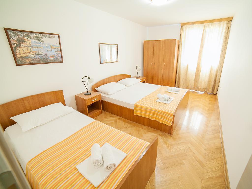 Apartments Ivan Petrovac Pokój zdjęcie