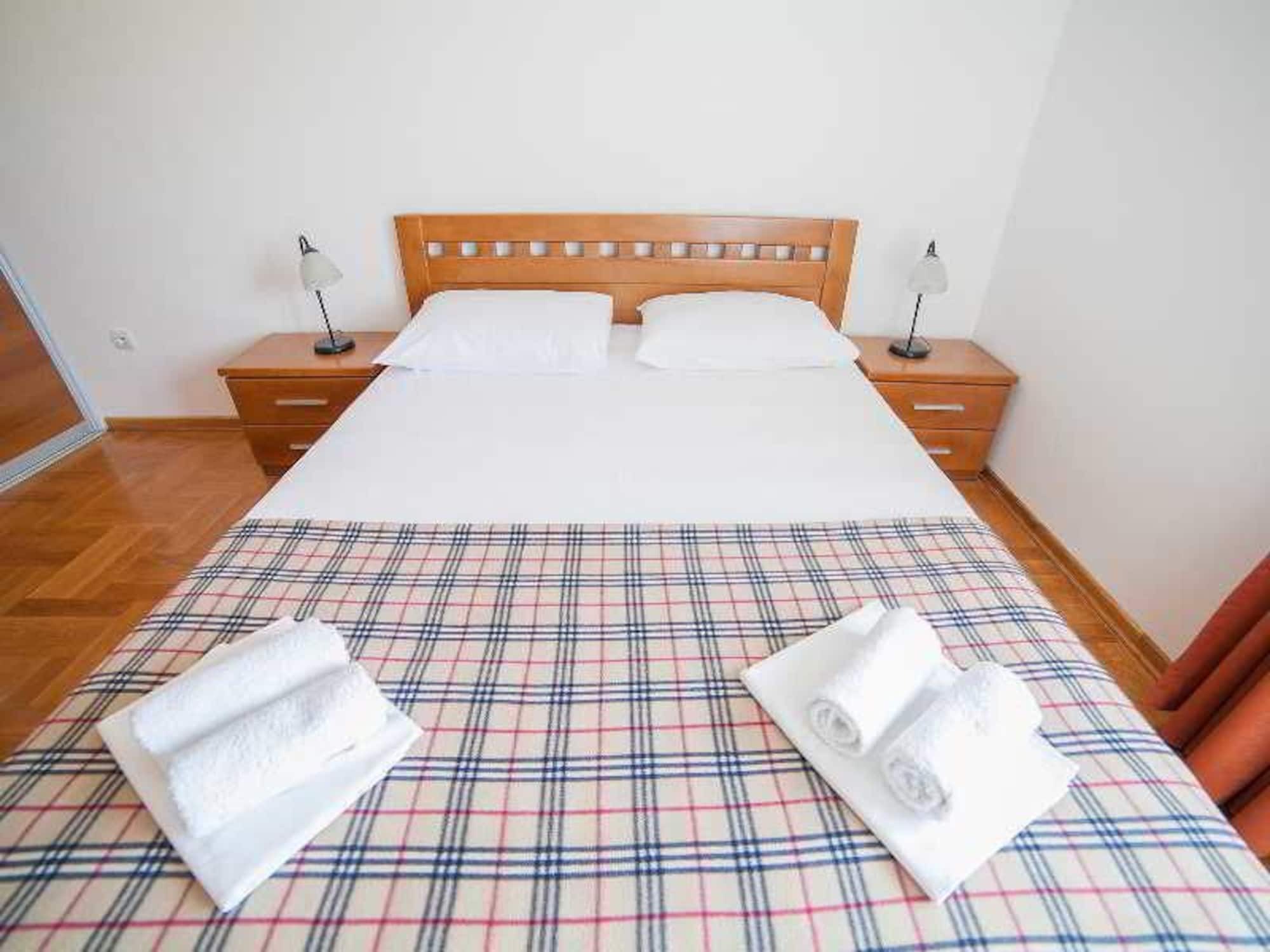 Apartments Ivan Petrovac Zewnętrze zdjęcie