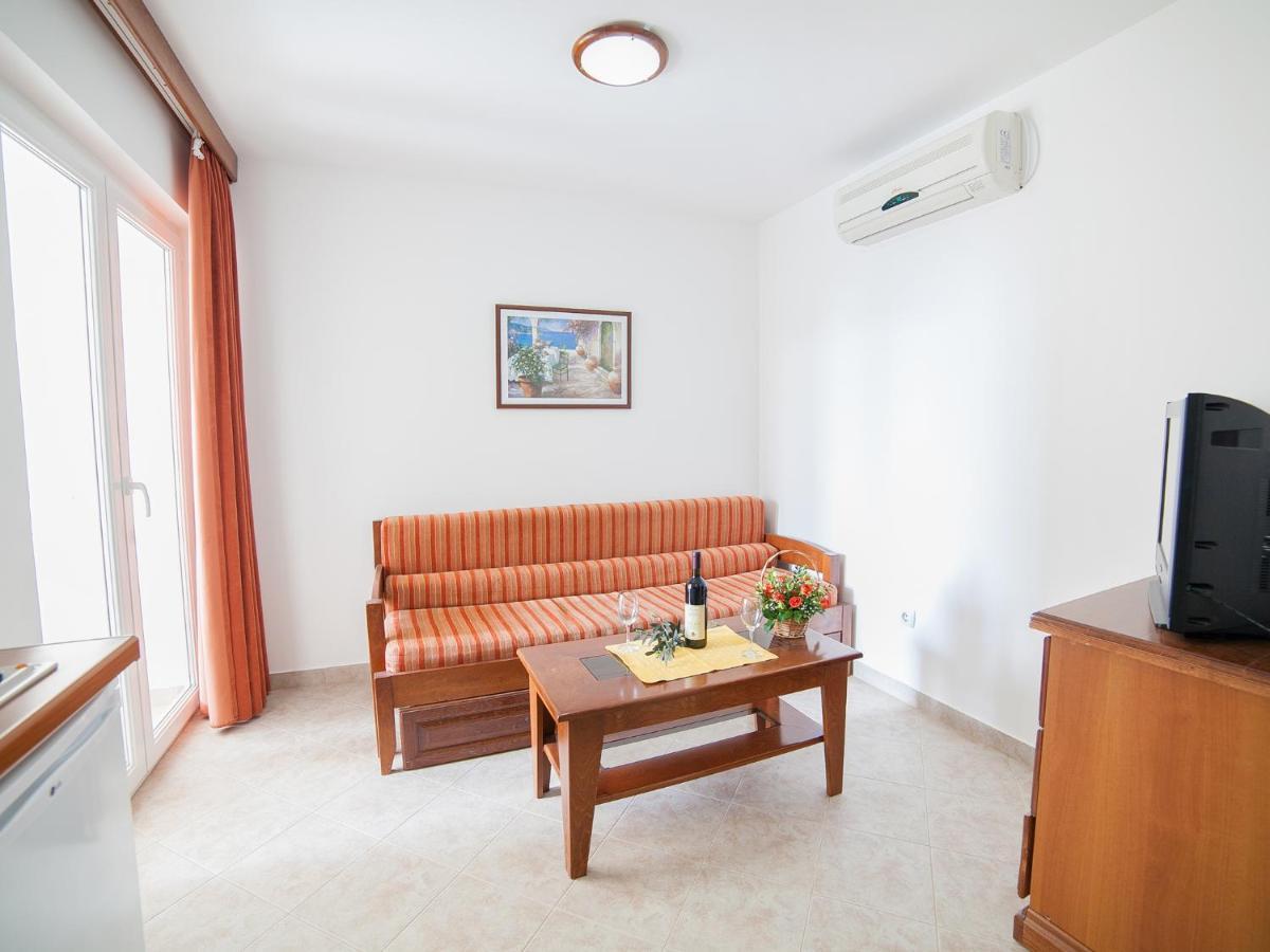 Apartments Ivan Petrovac Pokój zdjęcie